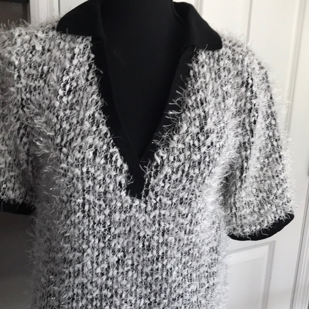 Beautiful short sleeve dress top